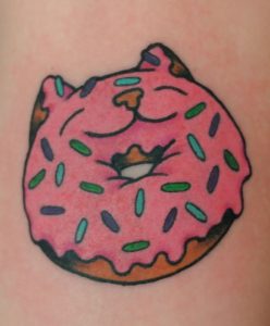 donut cat tattoo featured